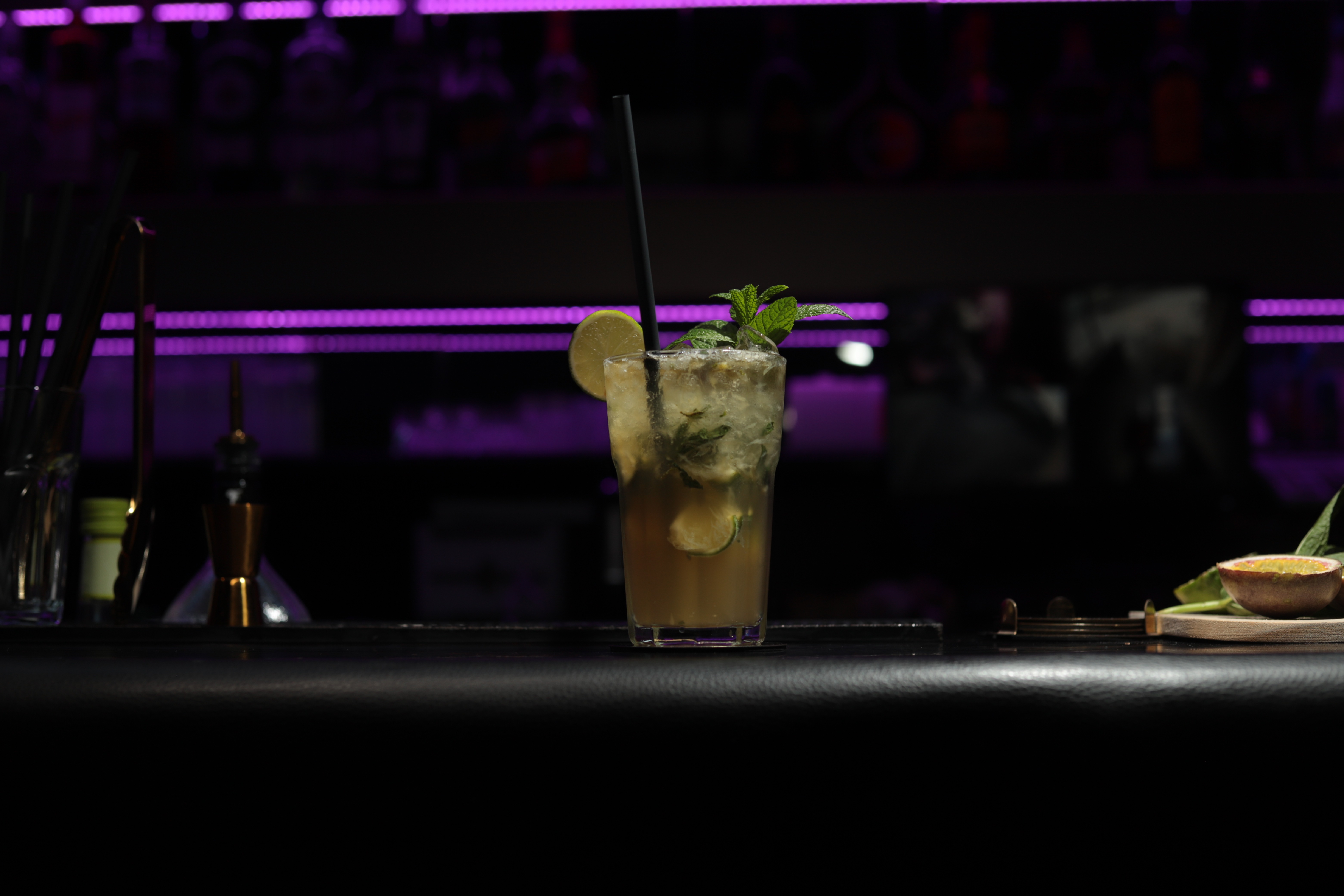 Préparation de cocktails au Marronnier
